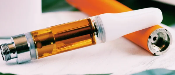 5 for $120 Entourage & Kynd 1g Cartridges
